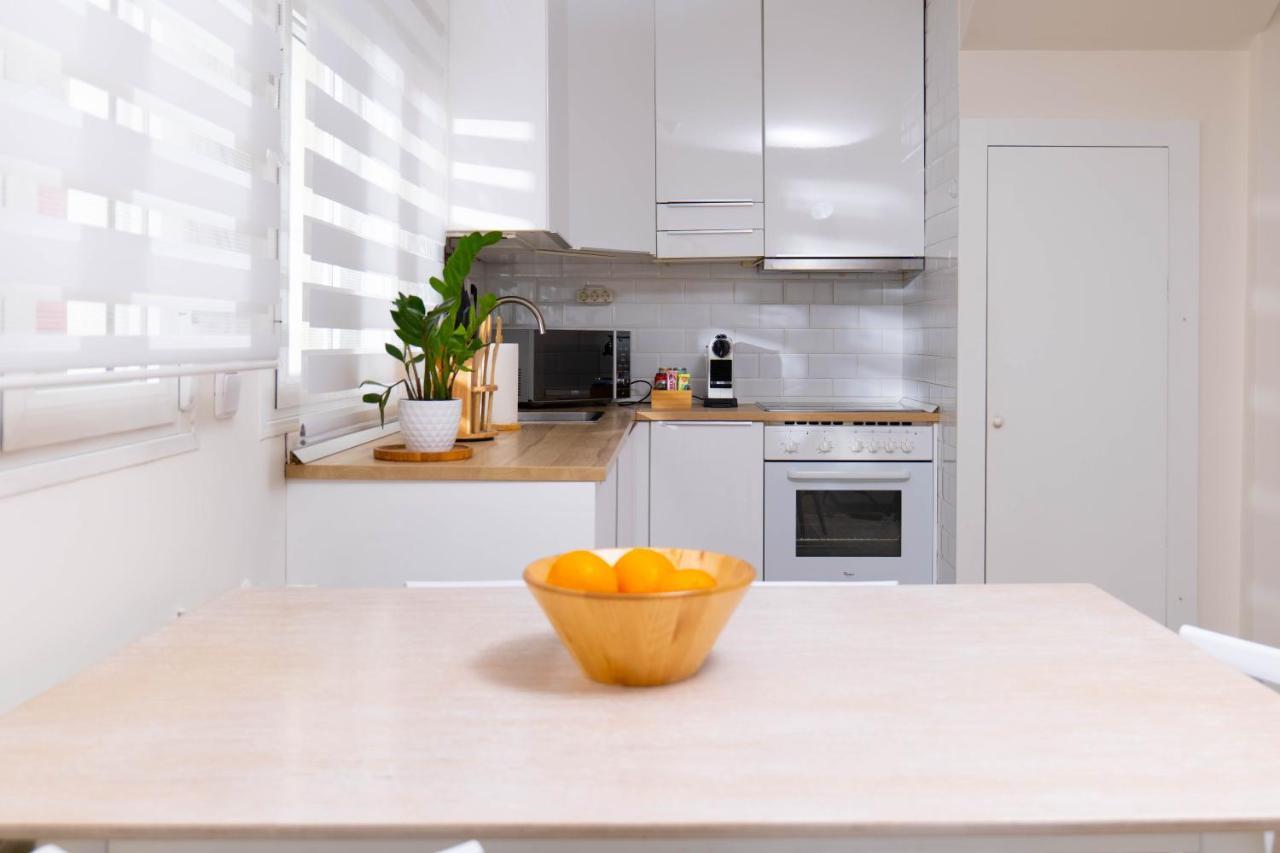 Amazing Apartment In Huertas Madrid Kültér fotó